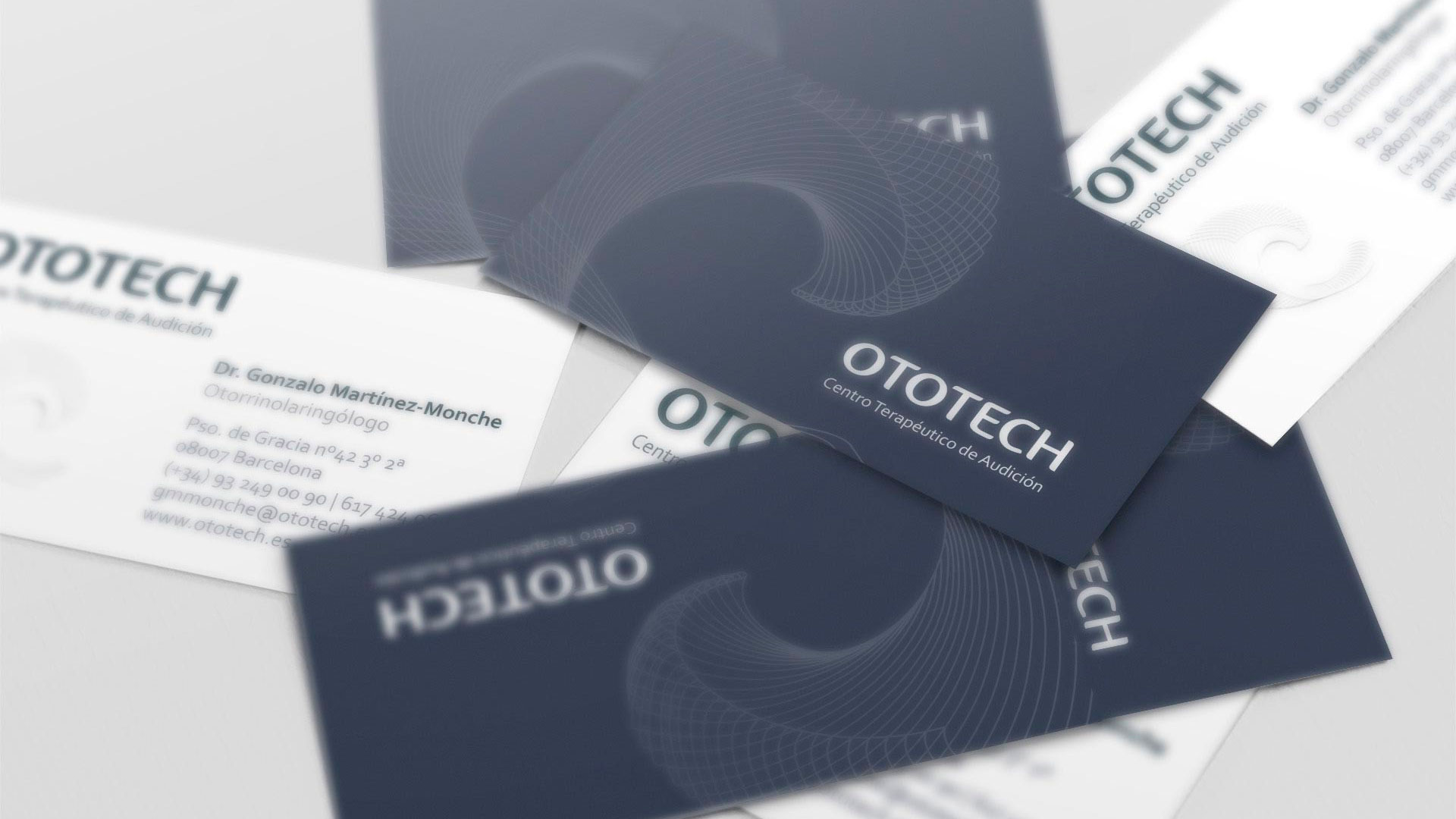 Tarjetas para el Branding de Ototech